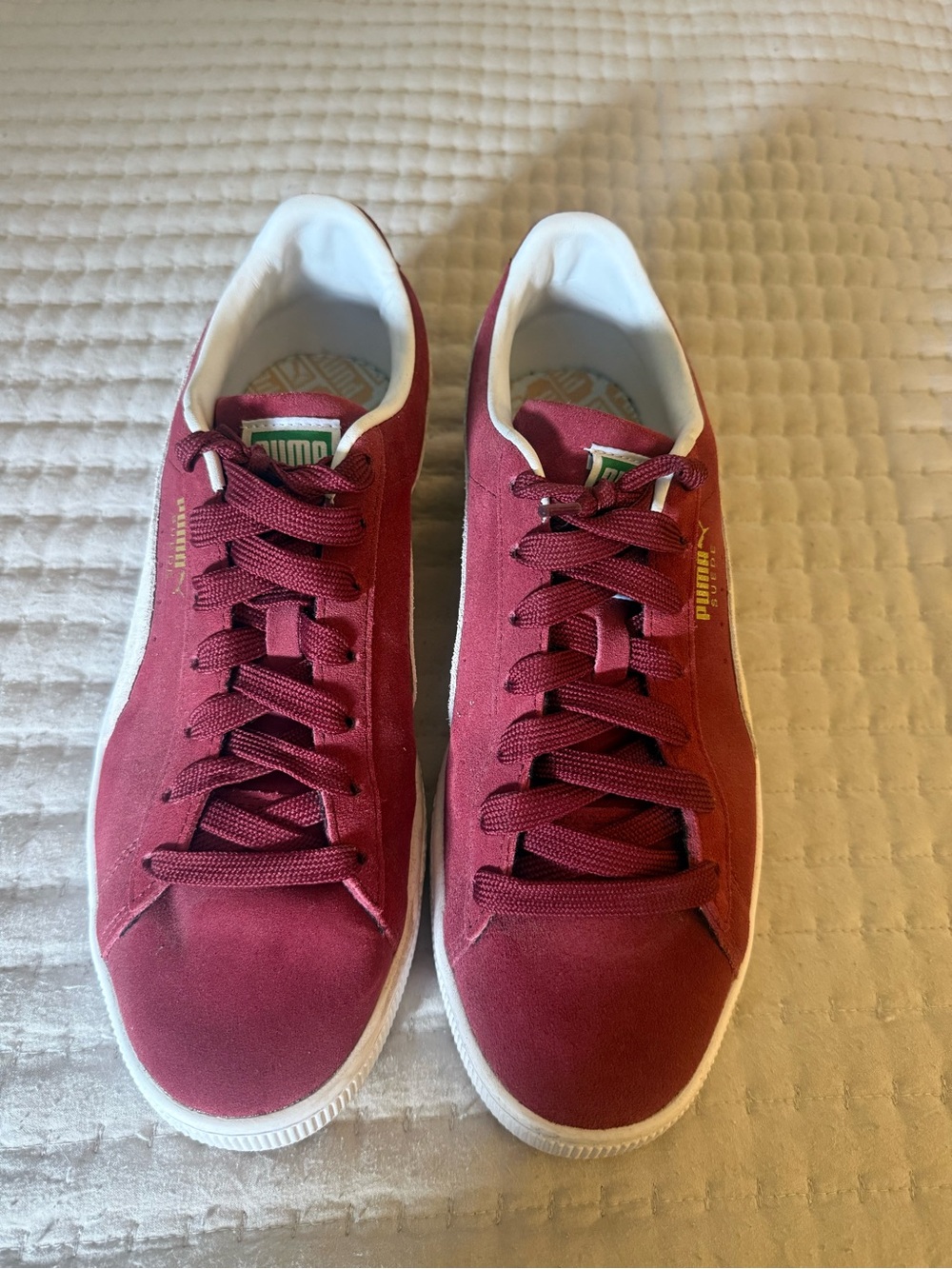 Puma mens Suede Sneakers in Burgundy Red